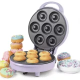 Giles & Posner Mini Doughnut Maker - Fresh Donuts in Minutes - Image 1