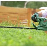 Bosch 420W Corded Hedge Trimmer, 45cm Blade – Efficient Cutting - Image 7