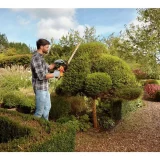 Black & Decker 60cm Corded Hedge Trimmer - 600W Electric Garden Tool - Image 6