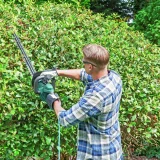 McGregor 60cm Corded Hedge Trimmer – 600W Electric Garden Tool - Image 7
