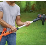 Black+Decker 18V Cordless Leaf Trimmer & Blower – Powerful Gardening Tool - Image 4
