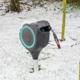 Gardena 20m Hose Box with Spike Mount for Outdoor Gardens - Image 5