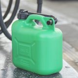 5L Green Plastic Fuel Canister - Durable & Safe - Image 3