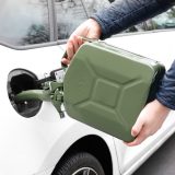 Compact 5L Jerry Can for Gasoline - Image 3