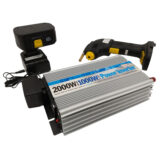 Streetwize 12V Power Inverter – 1000W AC Output for Camping & Travel - Image 1