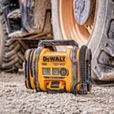 DeWalt 18V XR Portable Tyre Inflator – DCC018N-XJ (Bare Unit) - Image 5