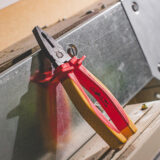 Minotaur VDE Rated Combination Pliers 200mm – Safe for Electrical Work - Image 6