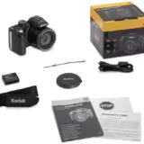 Kodak PIXPRO AZ425 20MP Bridge Camera with 42x Optical Zoom – Black - Image 5