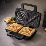Tower T27031RG 2-Slice Toaster – Rose Gold Finish - Image 4