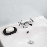 Ebb + Flo Traditional Sink Mixer Tap for Bathrooms - Image 6