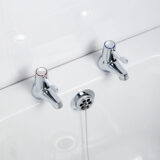 Ebb + Flo Bath Pillar Lever Taps - Image 4