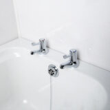 Ebb + Flo Bath Pillar Lever Taps - Image 2