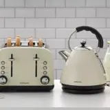 Cookworks Pyramid Kettle Almond – Retro Electric Kettle 1.7L - Image 3