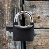 TRIXES Alarmed Padlock 110dB – Short Shackle, Weatherproof, Heavy Duty - Image 1