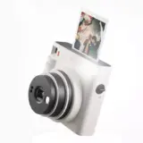 Instax Square SQ1 Instant Camera Chalk White – Fujifilm - Image 1
