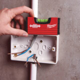 Milwaukee 100mm MINIBOX Level – Precision in Your Pocket - Image 2