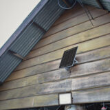 V-TAC 10W LED Solar Floodlight with Battery Indicator | 800lm, 4000K, IP65 Waterproof – Black - Image 4